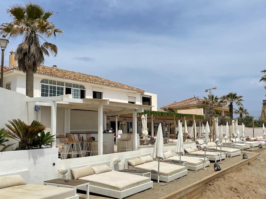 Beachside 4 Beds Cozy Villa, 700m Canas Beach! Marbella