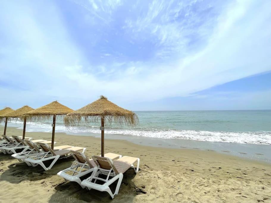 Beachside 4 Beds Cozy Villa, 700m Canas Beach! * Marbella