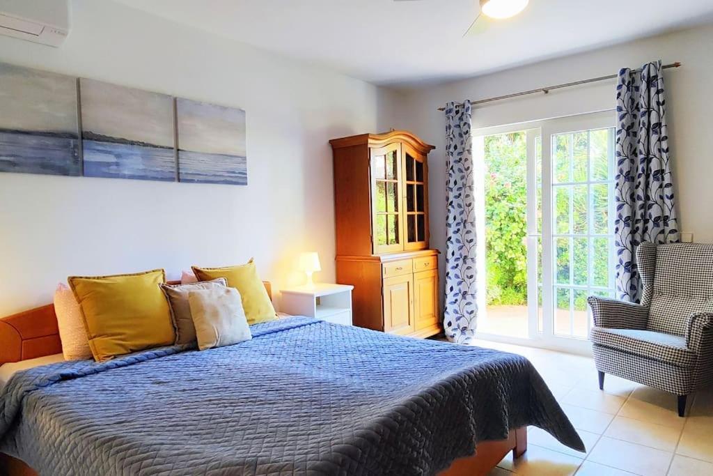 Beachside 4 Beds Cozy Villa, 700m Canas Beach! Villa *