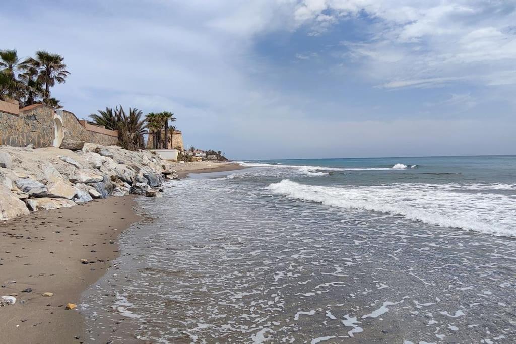 Villa Beachside 4 Beds Cozy Villa, 700m Canas Beach!