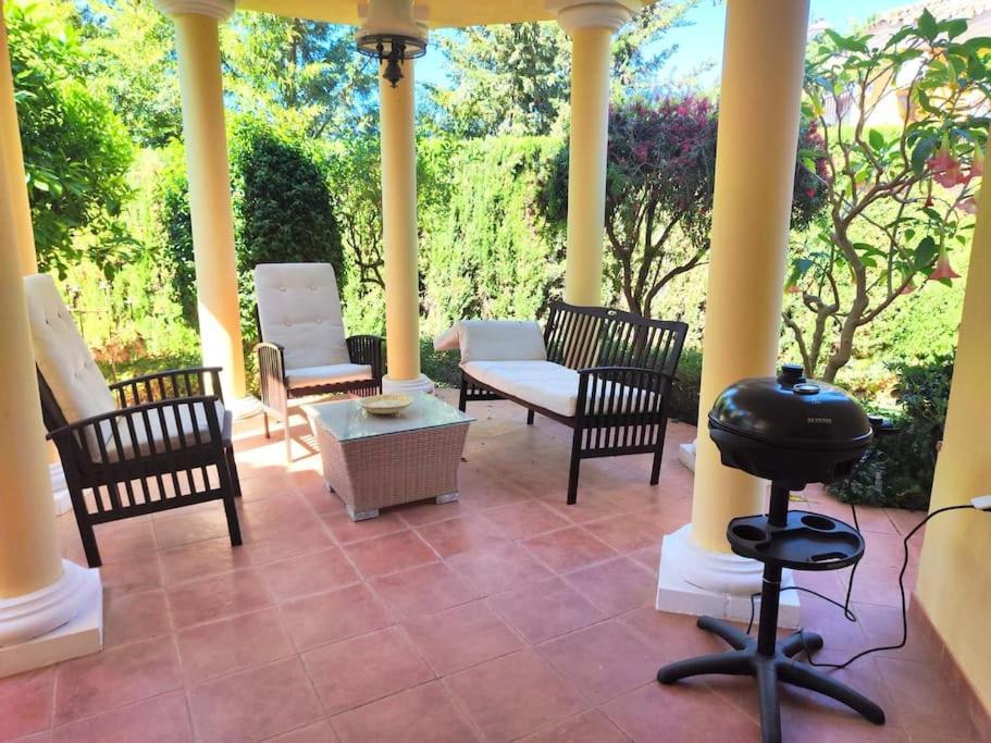 Villa Beachside 4 Beds Cozy Villa, 700m Canas Beach!